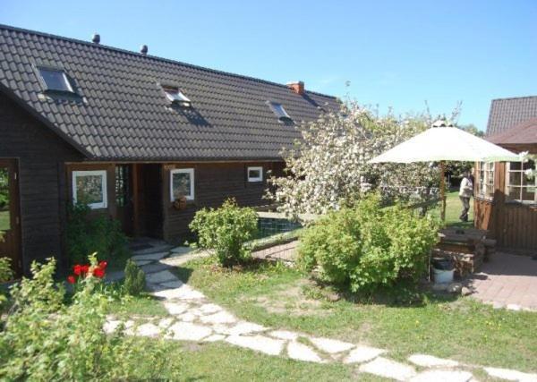 Bed and Breakfast Laane Pansion Käsmu Esterno foto